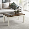 Mesa de centro de madera blanca decapada