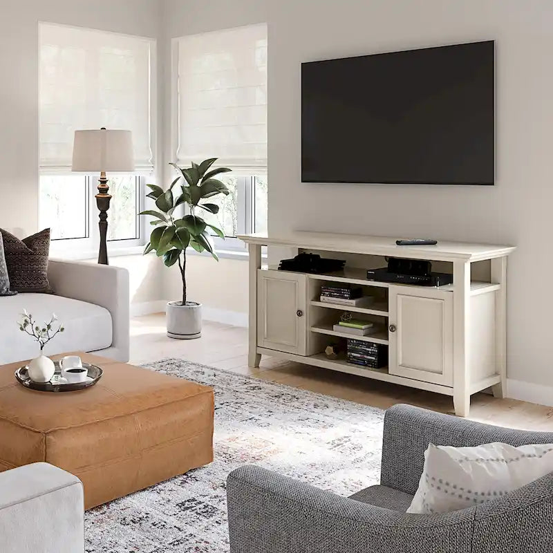 Mueble de TV transicional de madera maciza de 54 pulgadas de ancho - 54 An. x 18.9 Prof. x 31.9 Al.
