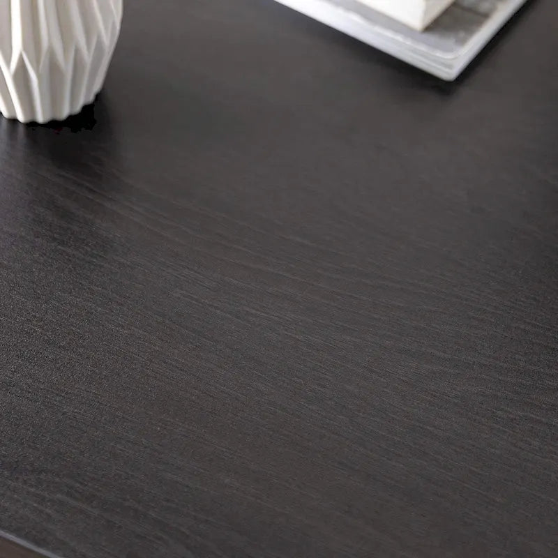 Escritorio con estructura metálica de 63" de color natural/marrón/negro con tablero grueso