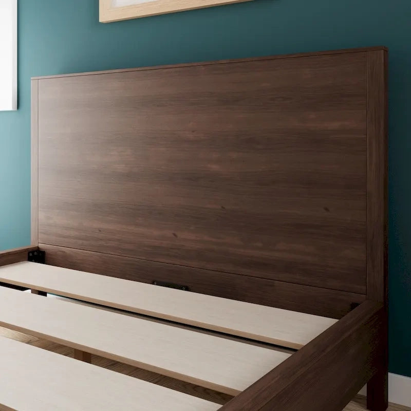 Cama de plataforma de madera con cabecero